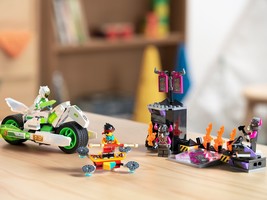 Набор LEGO White Dragon Horse Bike