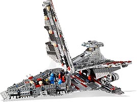 Набор LEGO Атакующий крейсер республиканцев класса Венатор