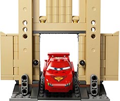 Набор LEGO Побег из Большого Бентли