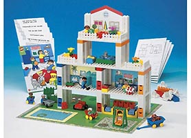 Набор LEGO Исследуем вместе - Дупло - Домик для игр