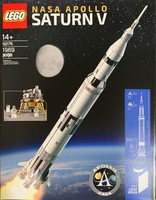 Набор LEGO 92176 NASA Apollo Saturn V