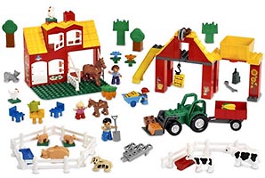 Набор LEGO 9233 Ферма
