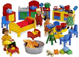 Набор LEGO 9234 Кукольная семья