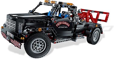Набор LEGO Пикап-тягач