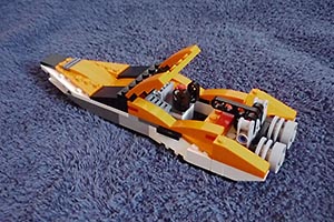 Набор LEGO Скоростная лодка