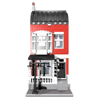 Набор LEGO Красный дом в пригороде