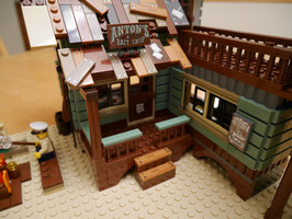 Набор LEGO MOC-10700 Cathy&#39;s Fishing Lodge