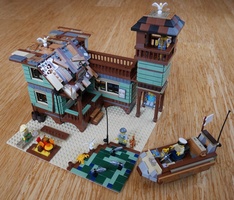 Набор LEGO Cathy&#39;s Fishing Lodge