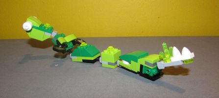 Набор LEGO Дракон-змея