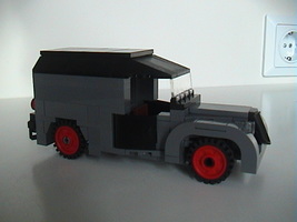 Набор LEGO Hillman Tilly RAF Light Utility Truck