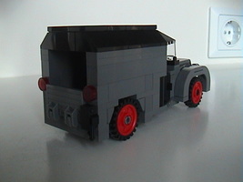 Набор LEGO Hillman Tilly RAF Light Utility Truck