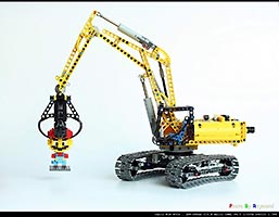 Набор LEGO Гусеничное шасси с управлением через Mindstorm