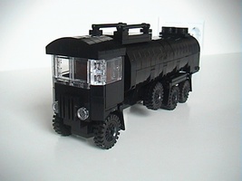 Набор LEGO AEC Matador RAF Refueling Truck