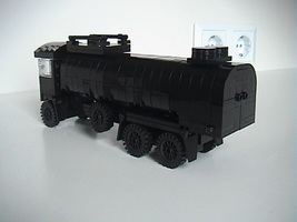 Набор LEGO AEC Matador RAF Refueling Truck