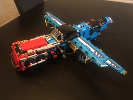Набор LEGO 42070-1 Alternate Build - The Cargo Plane