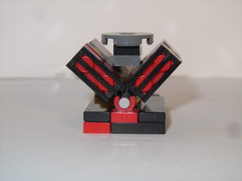 Набор LEGO 31040 Set Alternative V8 engine
