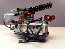 Набор LEGO Защитник (D3F3ND3R)