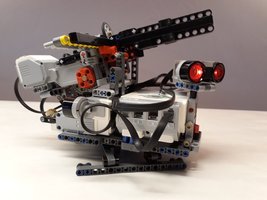 Набор LEGO Защитник (D3F3ND3R)