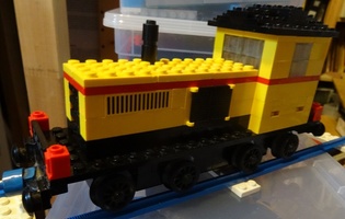 Набор LEGO MOC-13089 Yellow diesel-locomotive modification of 162A