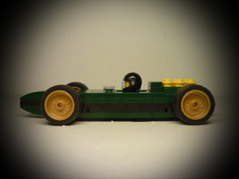 Набор LEGO 75884 Lotus F1 Car