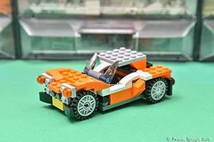 Набор LEGO Мини-трактор