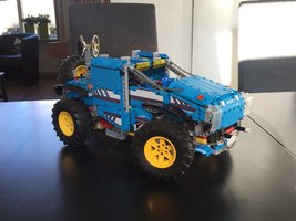 Набор LEGO 42070-1 Alternate Build - Playing with the gears