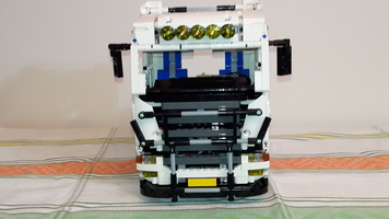 Набор LEGO Scania Truck