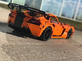 Набор LEGO MOC-13655 Dodge Viper ACR