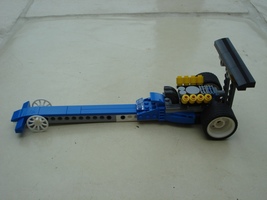 Набор LEGO 31070 dragster