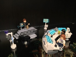 Набор LEGO MOC-14042 The Flash - STAR Labs Desk and Treadmill