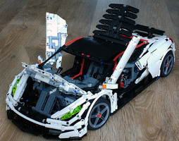 Набор LEGO Ultimatum GTR V10