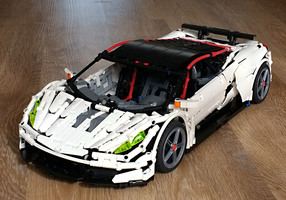 Набор LEGO Ultimatum GTR V10