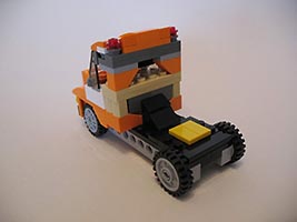 Набор LEGO Большой грузовик-тягач