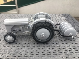 Набор LEGO Copy of 4000025 Ferguson tractor
