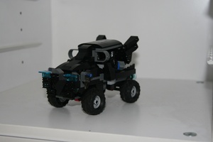 Набор LEGO Black Panther Jeep