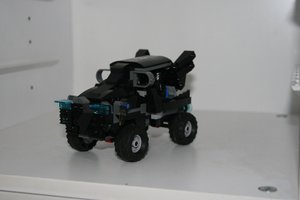 Набор LEGO Black Panther Jeep