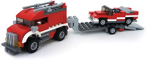 Набор LEGO Грузовик с прицепом на шоу