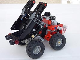 Набор LEGO Мини-самосвал
