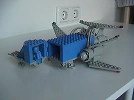 Набор LEGO Грузовой челнок X-крыл
