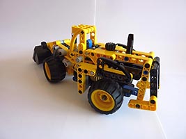 Набор LEGO Колесный погрузчик-бульдозер Вольво L350F