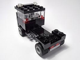Набор LEGO Большой грузовик-тягач