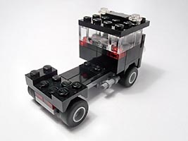 Набор LEGO Большой грузовик-тягач