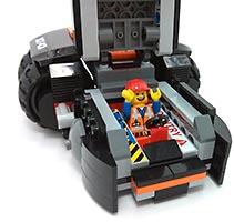 Набор LEGO Совершенно секретный космический корабль полиции