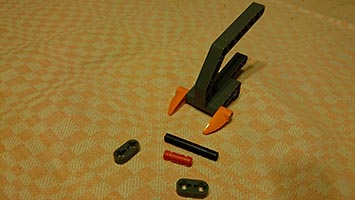 Набор LEGO Гоночный грузовик ралли Париж-Дакар