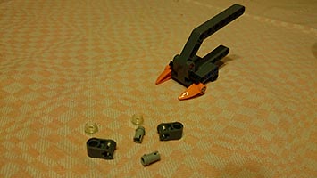 Набор LEGO Гоночный грузовик ралли Париж-Дакар