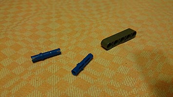 Набор LEGO Гоночный грузовик ралли Париж-Дакар