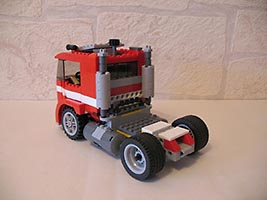 Набор LEGO Красный грузовик
