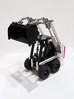Набор LEGO Погрузчик Бобкэт S130