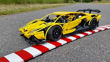 Набор LEGO Ламборджини Авентадор