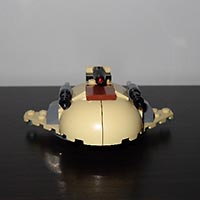 Набор LEGO Бронированный дрон